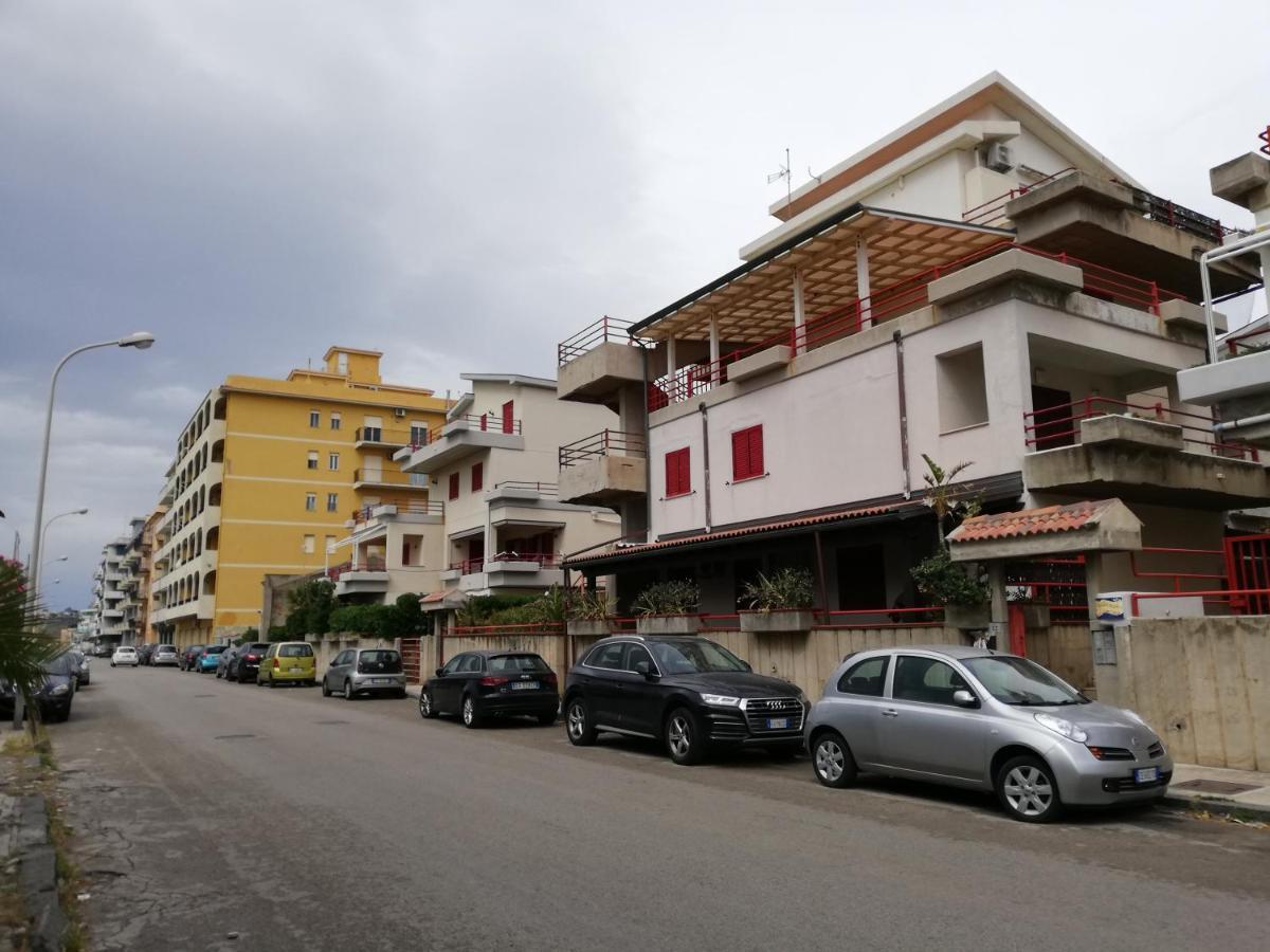 מילאצו Casa Vacanza Nina מראה חיצוני תמונה